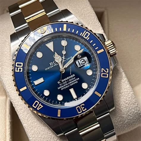 rolex submariner date 2022.